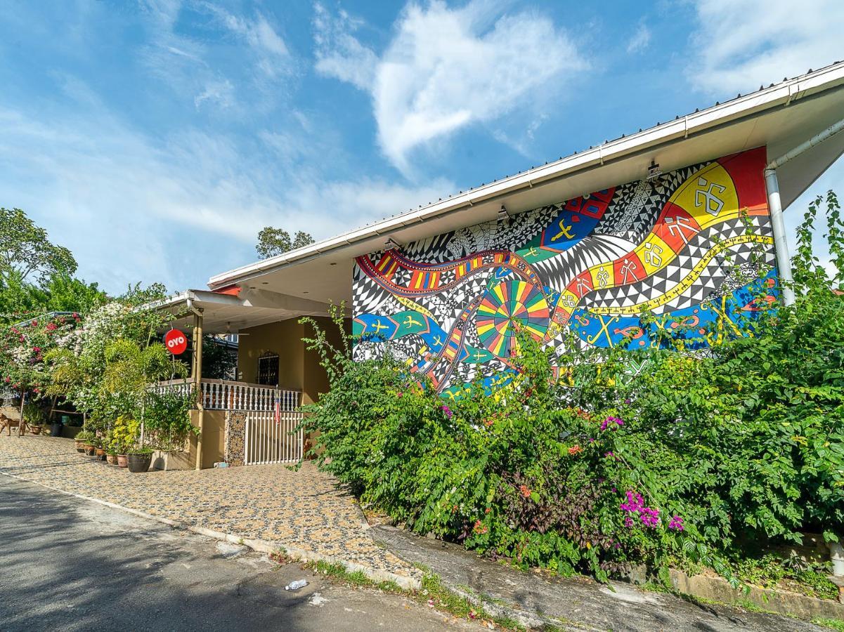 Oyo 89932 Dd Homestay Kota Kinabalu Kültér fotó